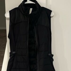 Women’s Lululemon Down For It All Vest Black Size 10